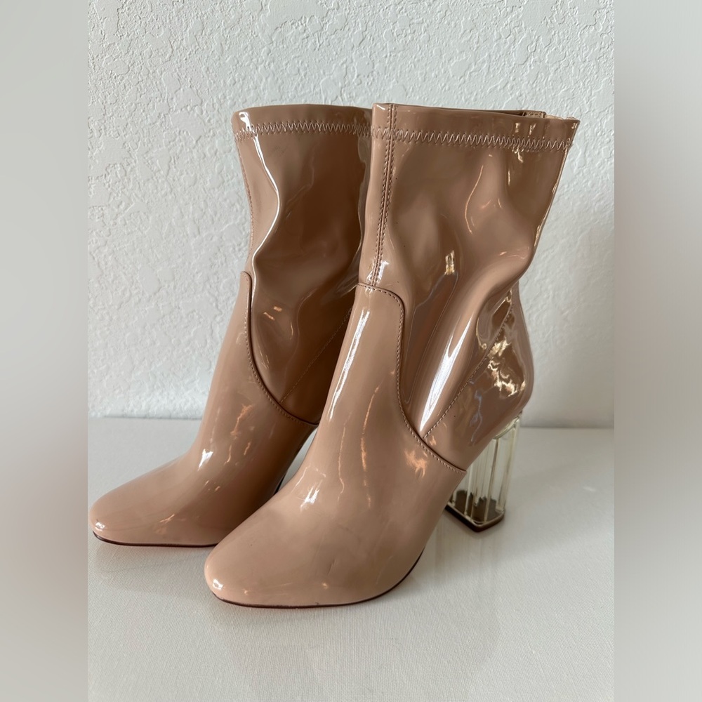 Faux patent leather boots, size 7, women's heels. Forever 21.         (L81)